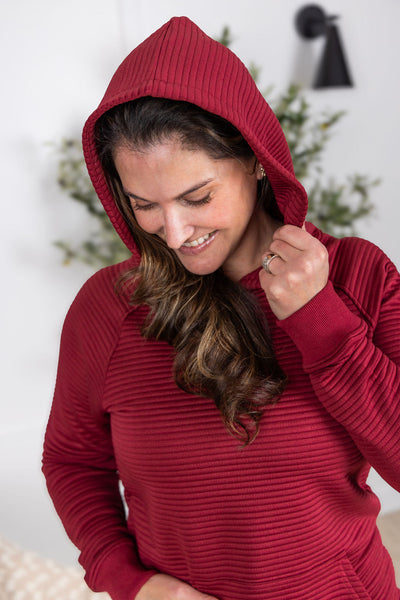 IN STOCK Tatum Textured Pullover Hoodie - Burgundy