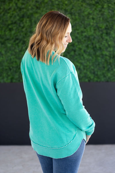 IN STOCK Vintage Wash Pullover - Caribbean Green