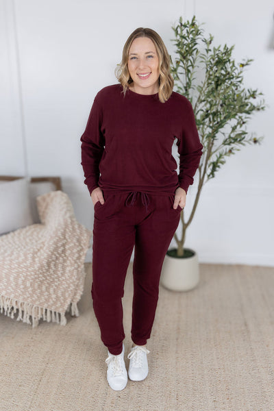 IN STOCK Corrine Ribbed Pullover Top - Burgundy