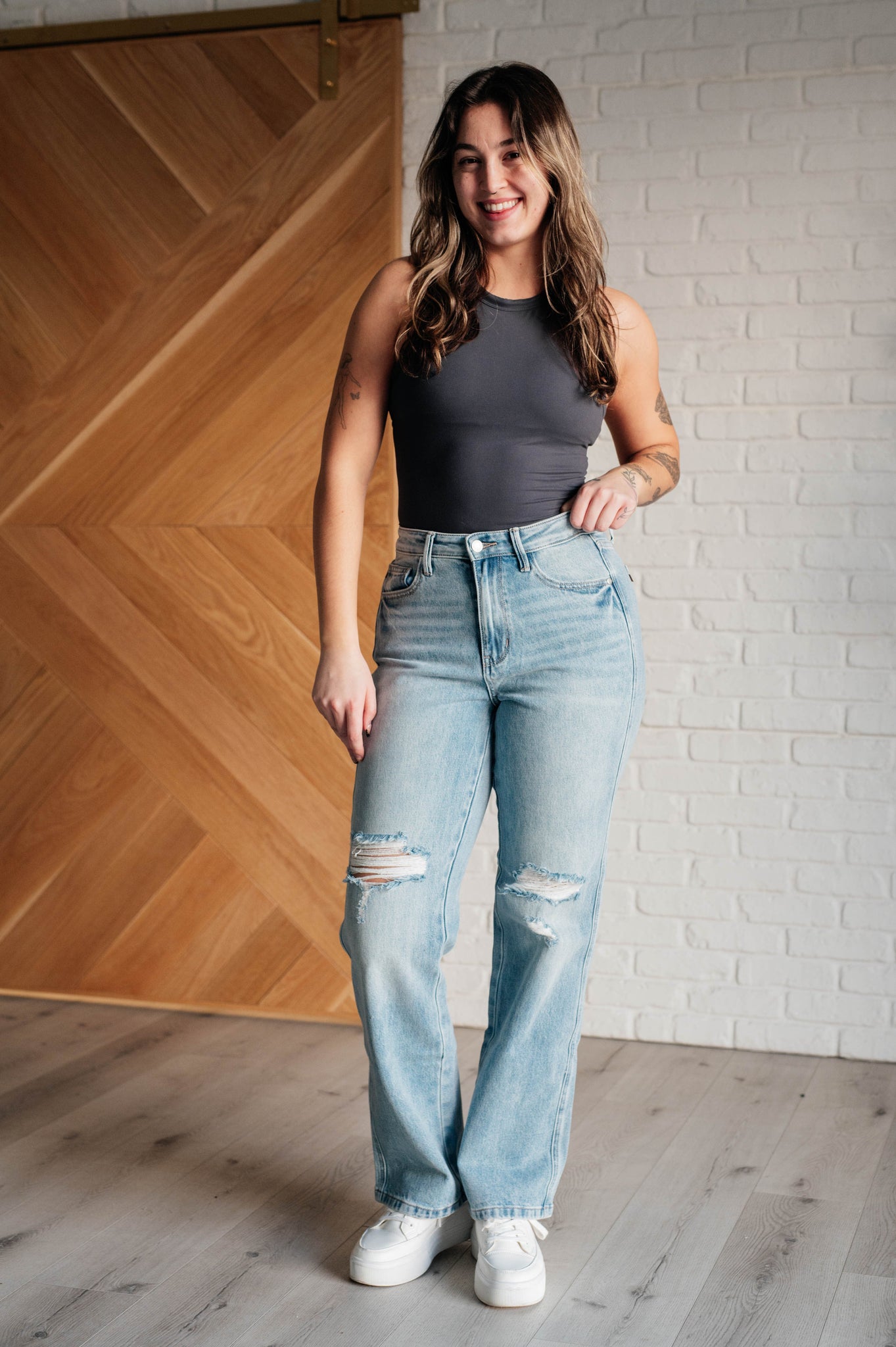 Patricia High Rise Rigid Magic 90's Straight Jeans