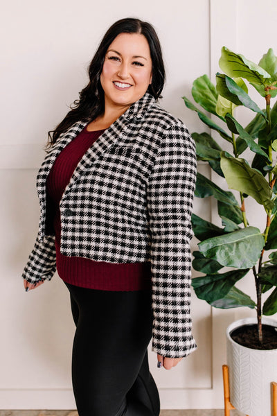Classic Cropped Knit Blazer In Houndstooth